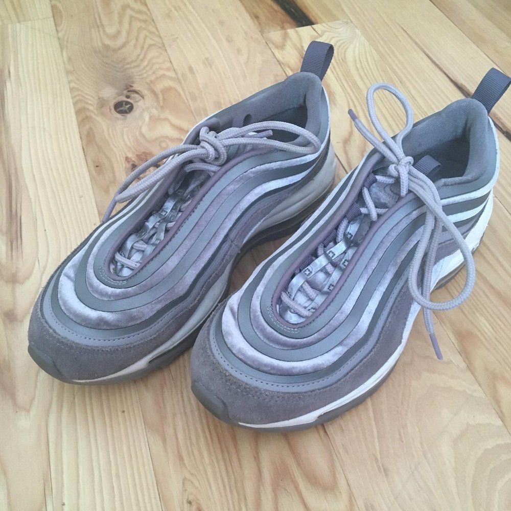 Nike Air Max 97s Ultra Lux Women's Sneaker Grey